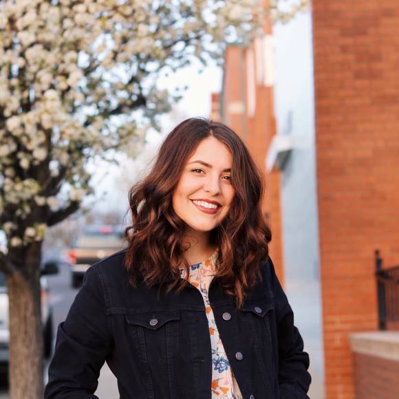 Meet your Posher, Kristin - Picture 1 of 1